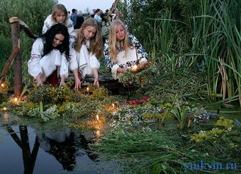 Праздник Ивана Купалы. Гадальные венки Праздник Ивана Купалы. Гадание на венках