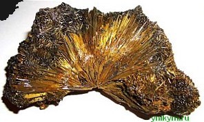 Тигровый глаз в природе Природный вид камня тигровый глаз