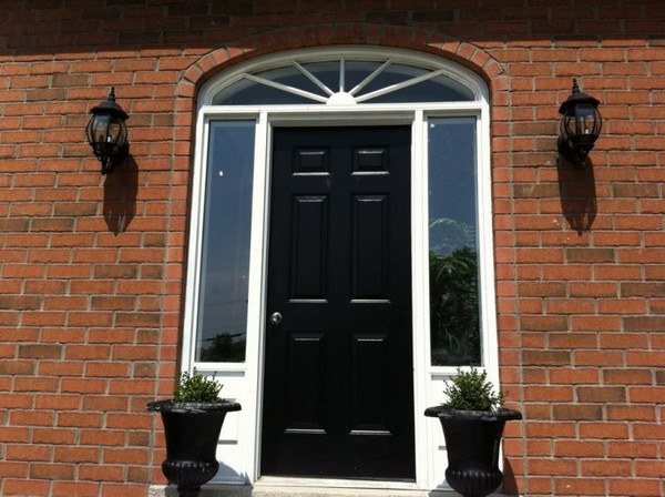 Черные входные двери Черные двери